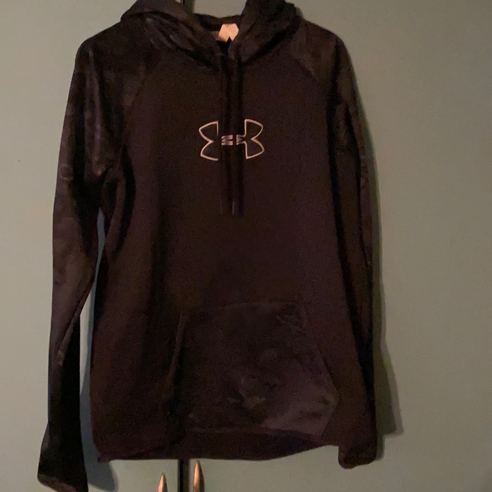 Under armor pull over hoodie